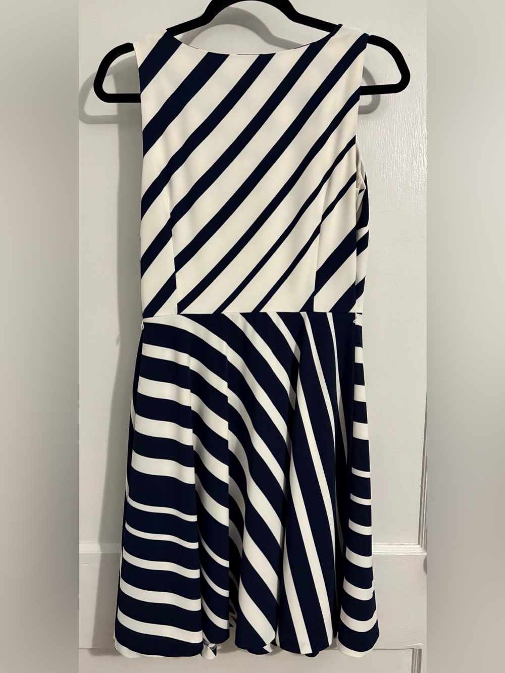 Tommy Hilfiger Navy & White Striped Sleeveless Midi Dress - Picture 2 of 6
